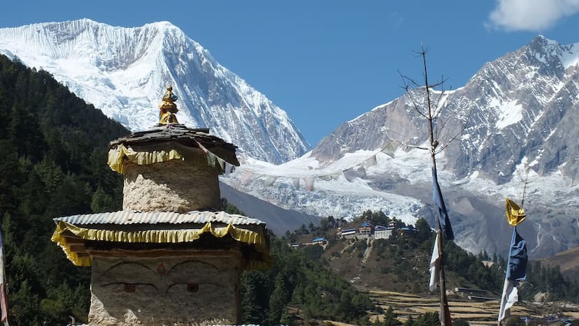 Manaslu Trekking
