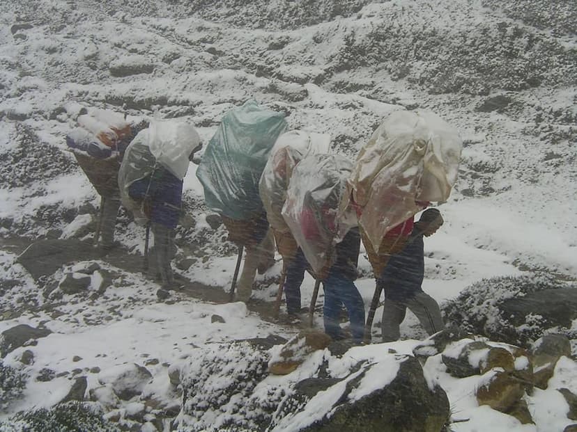 Everest crews watching
