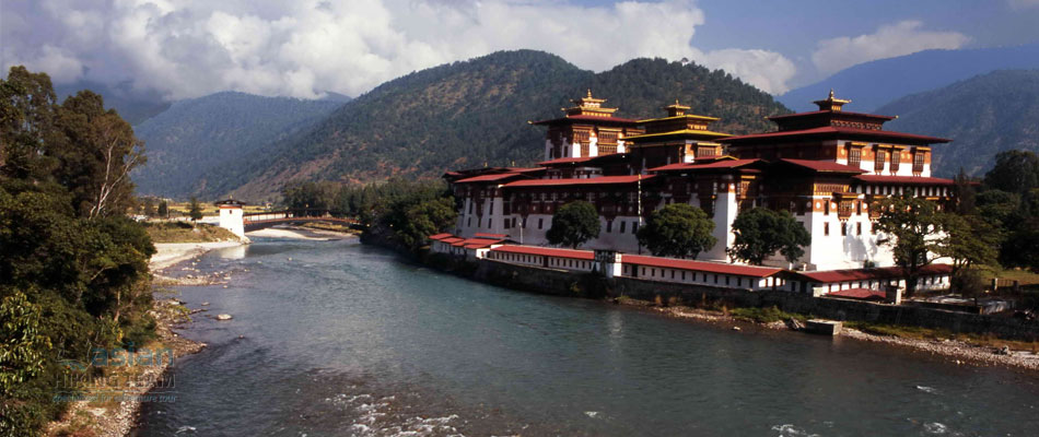 Bhutan Shangri La Tour 