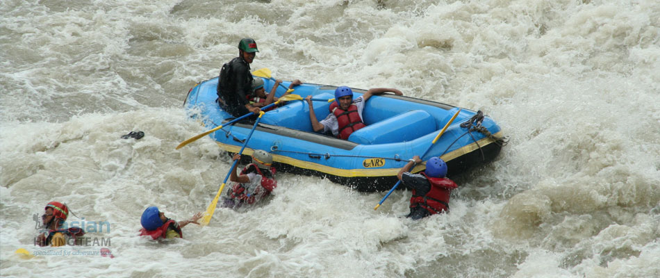 Bhote Kosi rafting in Nepal